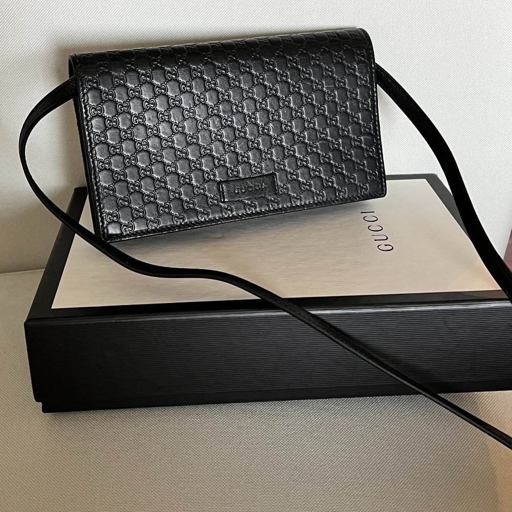 Excellent condition gucci guccissima bag for sale with dustbag and box